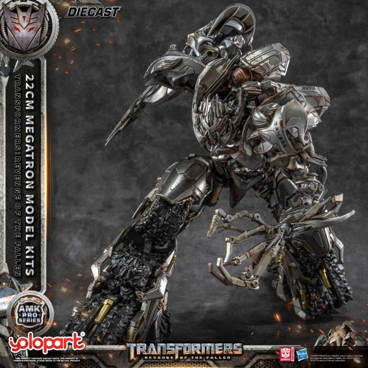 The ruthless and commanding Megatron — as seen in Transformers: Revenge of the Fallen — returns in a fearsome new form! Now brought to life as part of the AMK PRO Series Model Kits, this meticulously detailed figure captures the Decepticon leader’s raw menace and corroded war machine aesthetic with stunning accuracy.