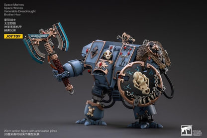When the Space Wolves need reinforcements, they call down Brother Hvor in his Dreadnought to crush their enemies for the Emperor! Joy Toy brings the Ultramarines from Warhammer 40k to life with this new series of 1/18 scale figures. Each figure includes interchangeable hands and weapon accessories and stands between 4″ and 6″ tall.