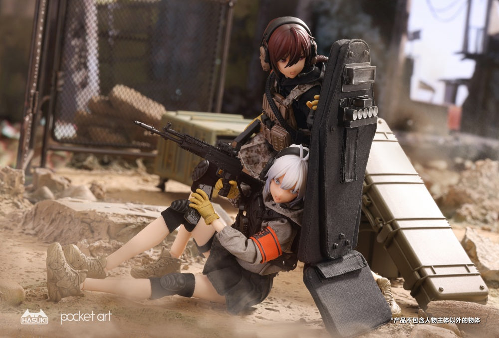 This 1/12 scale figure is loaded with accessories and several points of articulation for customization and display! The newest of the Pocket Art series, this Uzukirei figure will make a unique addition to your collection!  Sasha Habe figure sold separately.