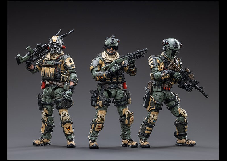 From Joy Toy, this Spartan Squad Soldier set of 3 figures is incredibly detailed in 1/18 scale. Each JoyToy figure is highly articulated and includes weapon accessories as well as several pieces of removable armor.