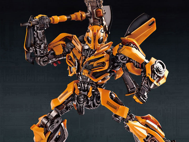 From Trumpeter comes the Transformers: The Last Knight Bumblebee Smart Kit 07! This model kit has over 70 pieces and requires no nipper or glue to put it together, making for easy assembly. Upon completion, this figure stands at just under 4 inches tall and has 27 points of articulation. Interchangeable parts and accessories are the icing on the cake, making for an even great number of display possibilities.