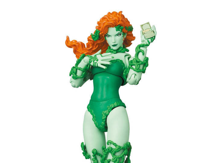 From Batman: Hush, Poison Ivy joins the MAFEX series lineup! A supervillain who used her beauty and ability to manipulate plants as a weapon, the comic style has been faithfully reproduced! This Poison Ivy action figure features premium articulation and detailed accessories you have come to know from MAFEX.