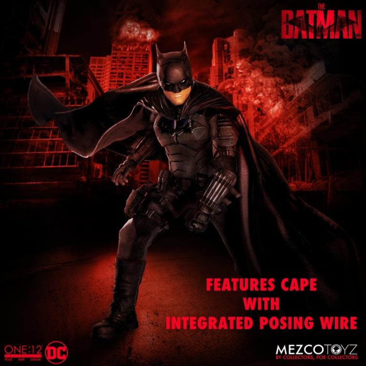 The Batman is outfitted in a screen-accurate armored Batsuit with chest insignia. The costume features an integrated posing wire in the cape, utility belt, a thigh pouch, and two vambrace. Batman comes complete with four head portraits including an unmasked Bruce Wayne portrait, all featuring the likeness of actor Robert Pattinson. Equipped with multiple Batarangs, sticky bombs, handcuffs, grapple launcher, and smoke bombs, Batman fights crime in the wet and grimy streets of Gotham.