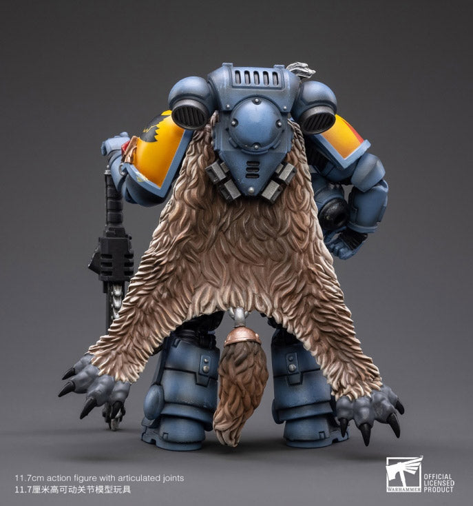 From the Joy Toy Warhammer 40K series comes a 1/18 scale figure of Space Wolves Brother Gunnar. Each JoyToy Space Wolves figure includes multiple weapons and accessories for a wide variety of display options.