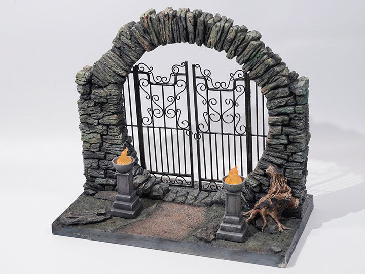 Create unique fantasy displays with this 1/12 scale Magic Gate Terrace Scene M2235. The torch stands light up and the gate can be opened or closed.