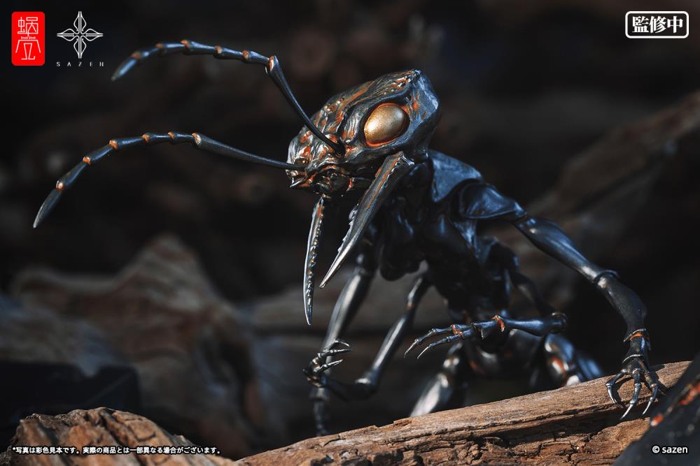 In their first collaboration with the famous Chinese artist Sazen, Snail Shell will deliver the original design garage kit "Ant" transformed into the finished product of a movable figure! The original work was output by high-precision 3D scan, and Mr. Sazen himself corrected it, and the prototype was reproduced to the precision details like manual work.