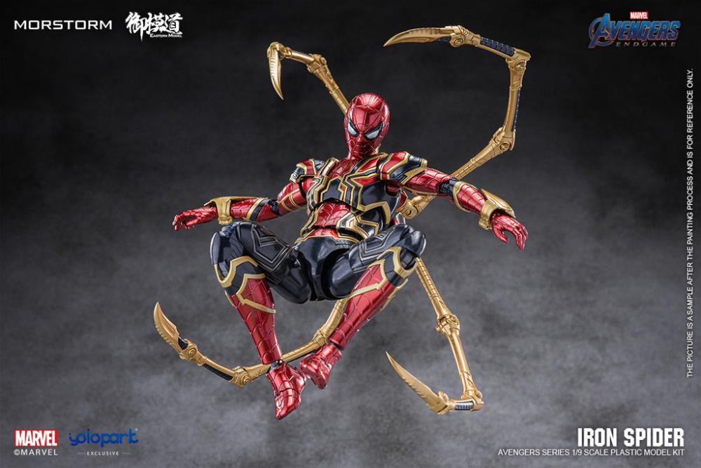 This 1/9 scale Eastern Model Morstorm Iron Spider (Deluxe Ver.) model features plastic and die-cast parts for a more real feel. Once assembled, this kit becomes a fully articulated figure with a diorama display and stand.