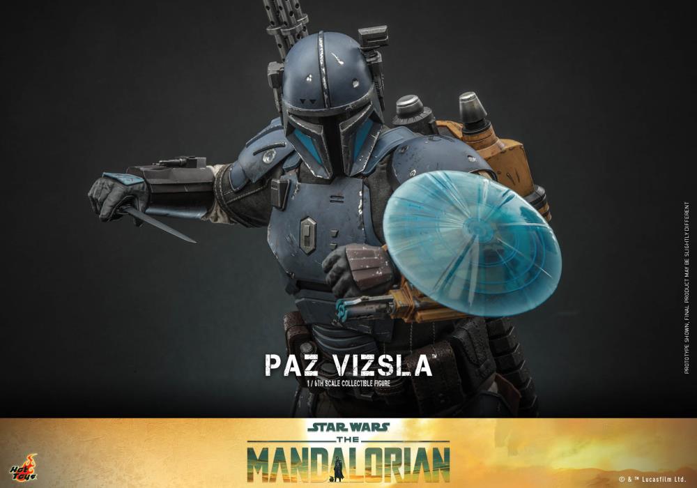 Paz Vizsla is a brawny warrior encased in the strongest beskar armor. A descendant of the esteemed House Vizsla, he comes from a long line of leaders spanning the centuries.  In anticipation to the debut of the new season of The Mandalorian™ live action series, Hot Toys is excited to officially present the 1/6th scale Paz Vizsla collectible figure!