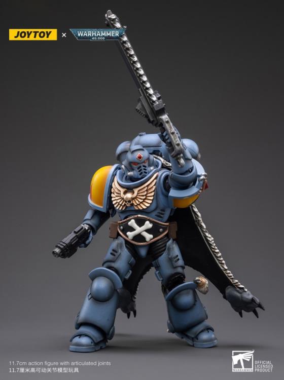 From the Joy Toy Warhammer 40K series comes a 1/18 scale figure of Space Wolves Brother Gunnar. Each JoyToy Space Wolves figure includes multiple weapons and accessories for a wide variety of display options.