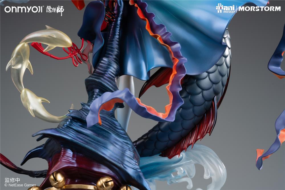 From the mobile game, Onmyoji comes a 1/4th scale figure of the character Senhime. Standing nearly 20 inches, this figure will make a statement in any collection!