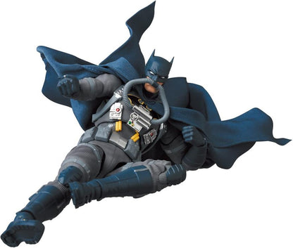 The ultimate Batman: HUSH figure returns to the MAFEX figure line! Batman wears his classic blue outfit with a real fabric cape and stealth jumper accessories.