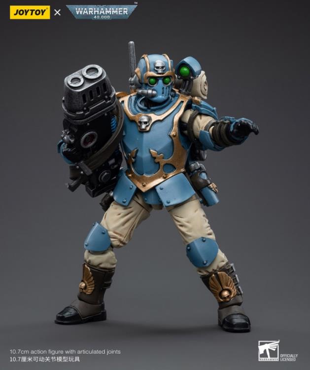 This is a 1/18 scale highly detailed, articulated figure based on Warhammer 40k's Plasma Gunner of the Astra Militarum Tempestus 55th Kappic Eagles. The Plasma Gunner figure stands about 4.20 inches tall and comes with several interchangeable parts and accessories, opening the door to a plethora of different and unique display opportunities.