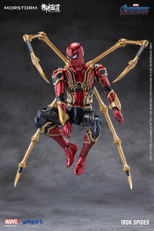 This 1/9 scale Eastern Model Morstorm Iron Spider (Deluxe Ver.) model features plastic and die-cast parts for a more real feel. Once assembled, this kit becomes a fully articulated figure with a diorama display and stand.