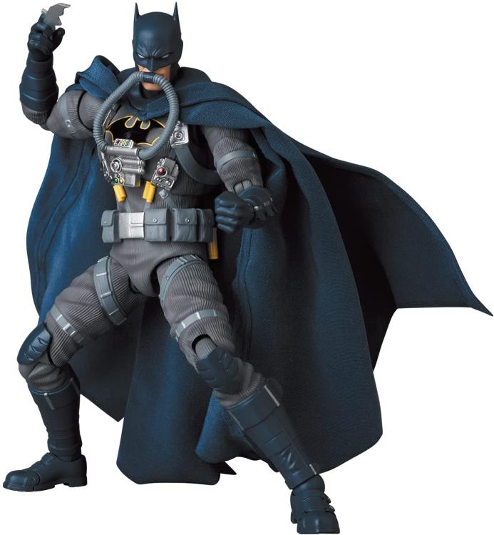 The ultimate Batman: HUSH figure returns to the MAFEX figure line! Batman wears his classic blue outfit with a real fabric cape and stealth jumper accessories.