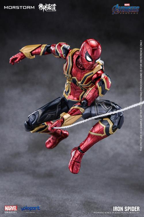 This 1/9 scale Eastern Model Morstorm Iron Spider (Deluxe Ver.) model features plastic and die-cast parts for a more real feel. Once assembled, this kit becomes a fully articulated figure with a diorama display and stand.