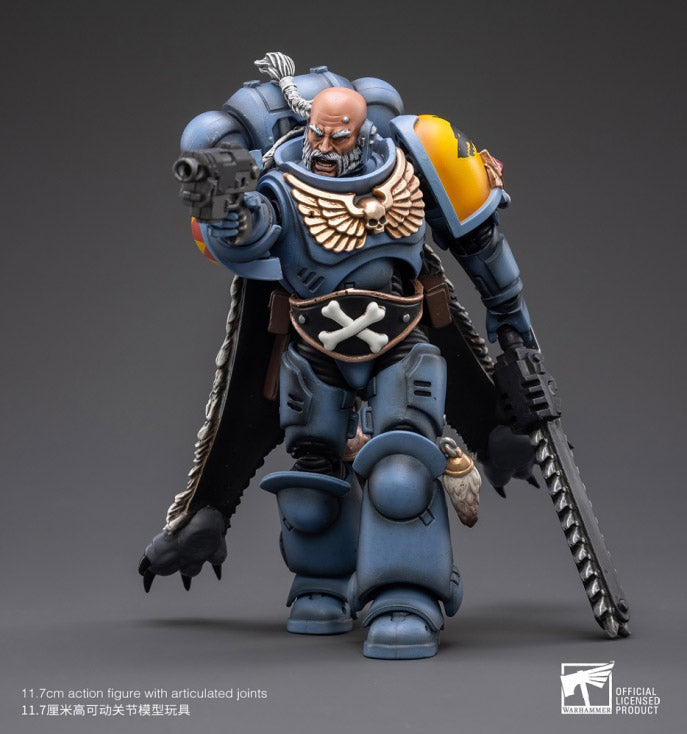 From the Joy Toy Warhammer 40K series comes a 1/18 scale figure of Space Wolves Brother Gunnar. Each JoyToy Space Wolves figure includes multiple weapons and accessories for a wide variety of display options.