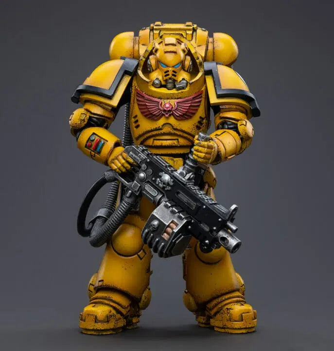 Joy Toy brings the Imperial Fists from Warhammer 40k to life with this new series of 1/18 scale figures. JoyToy, each figure includes interchangeable hands and weapon accessories and stands between 4″ and 6″ tall.