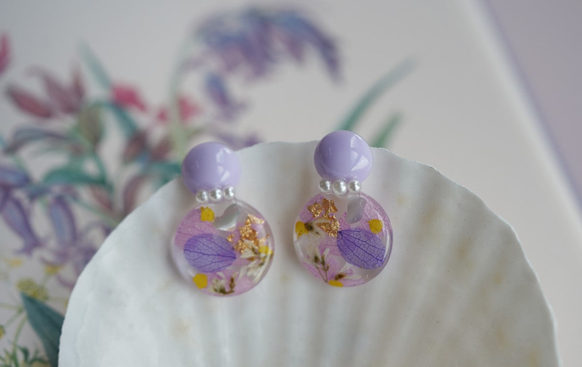 Purple Hydrangea handmade resin pressed multi flower dangle/ clip-ons earrings, resin dried/ real flower jewelry with Hypoallergenic S925 Sterling Silver 