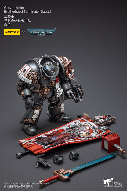 Joy Toy Bring in the Grey Knights Brotherhood Terminator Squad to come help out your Joy Toy Warhammer 40K collection. This JoyToy set of 4 includes Captain, Flagman, Paladin and Team member. 