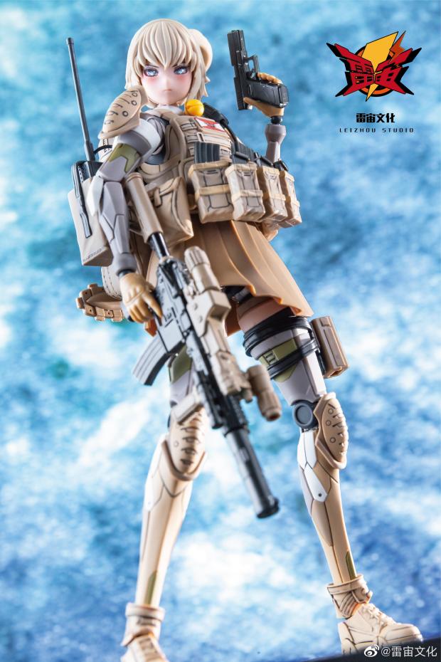 Leizhou Studio introductions the Tactical Girl Shitapeer Model Kit! This figure stands about 7.3 inches and features intricate details on a 1/9 scale and comes with equally-sized weapons and accessories.