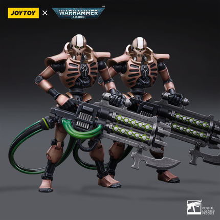 Joy Toy brings the Necrons from Warhammer 40k to life with this new series of 1/18 scale figures. JoyToy each figure includes interchangeable hands and weapon accessories and stands between 4" and 6" tall.