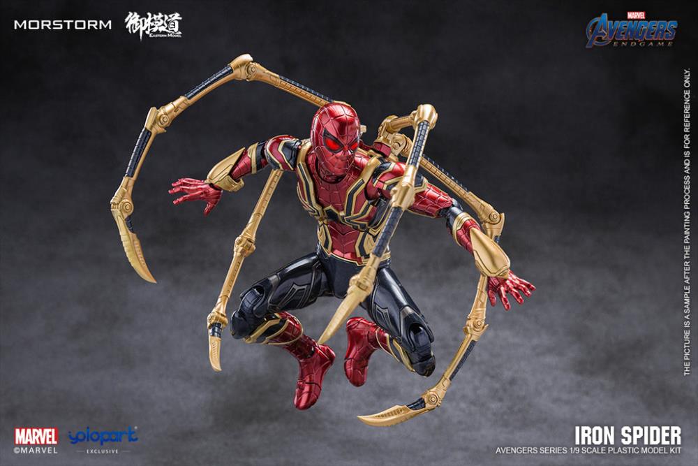 This 1/9 scale Eastern Model Morstorm Iron Spider (Deluxe Ver.) model features plastic and die-cast parts for a more real feel. Once assembled, this kit becomes a fully articulated figure with a diorama display and stand.