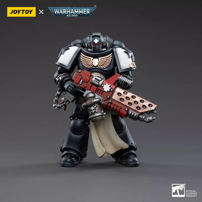 The most elite of the Space Marine Chapters in the Imperium of Man, Joy Toy brings the Ultramarines from JoyToy Warhammer 40k to life with this new series of 1/18 scale figures. Each Joy Toy figure includes interchangeable hands and weapon accessories and stands between 4″ and 6″ tall.