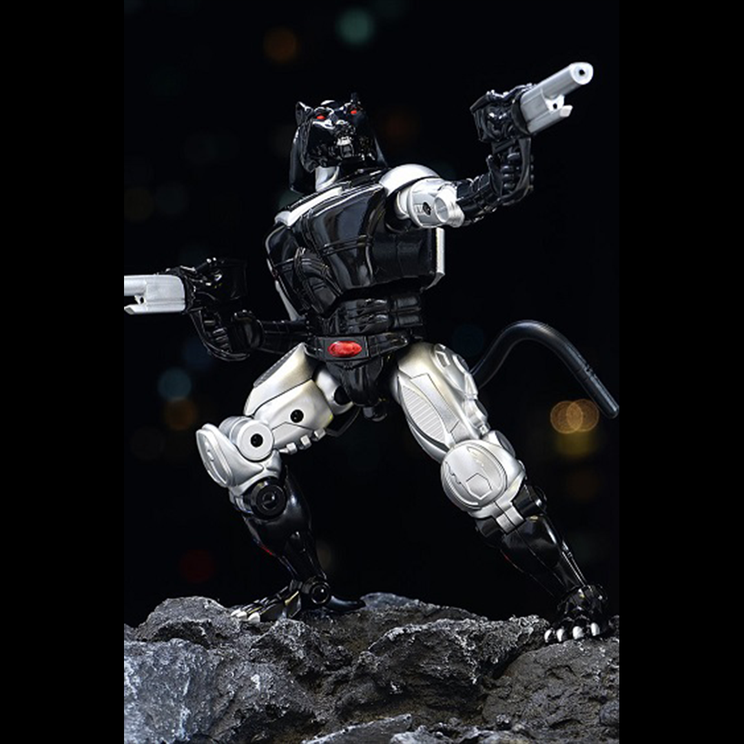 TransArt introduces their release BWM-04 Black Agent! The shiny black coloring scheme looks great, and they even managed to get a lot of details in this figure. BWM-04 Black Agent is Masterpiece scaled and includes moveable joints, mini cassette tape, and is approximately 6.5-inches tall in robot mode.