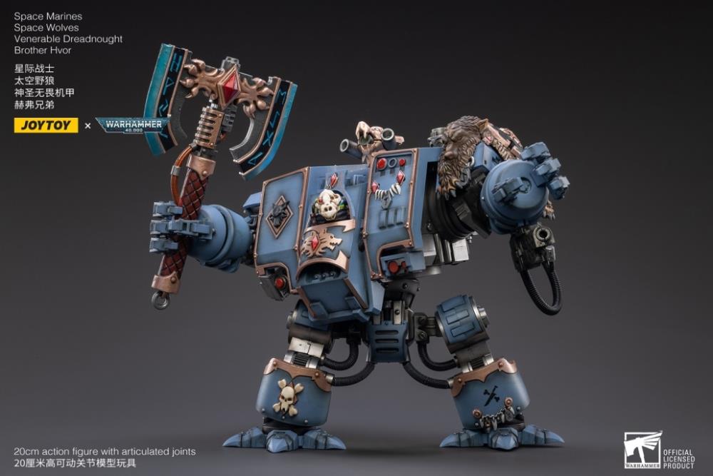 When the Space Wolves need reinforcements, they call down Brother Hvor in his Dreadnought to crush their enemies for the Emperor! Joy Toy brings the Ultramarines from Warhammer 40k to life with this new series of 1/18 scale figures. Each figure includes interchangeable hands and weapon accessories and stands between 4″ and 6″ tall.