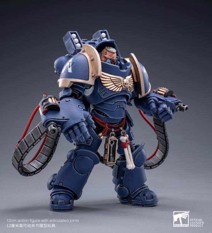 Joy Toy brings the Aggressors to life with this set of Warhammer 40K Ultramarines Aggressors box of 3 figures. The JoyToy Ultramarines are the most elite of the Space Marine Chapters in the Imperium of Man. Recreate the most important battles with this set of highly disciplined and courageous warriors.