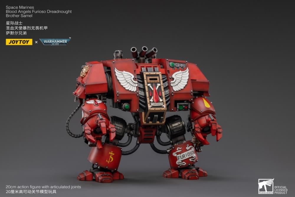 Joy Toy brings the Blood Angels from Warhammer 40k to life with this new series of 1/18 scale figures.  Each JoyToy figure includes interchangeable hands and weapon accessories and stands between 4″ and 6″ tall.