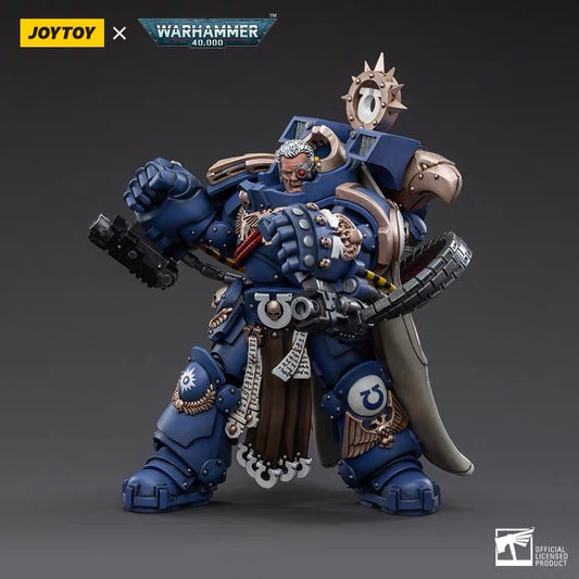 Joy Toy brings the Ultramarines Chapter Master from Warhammer 40k to life with this new series of 1/18 scale figures. JoyToy includes interchangeable hands and weapon accessories and stands between 4" and 6" tall.