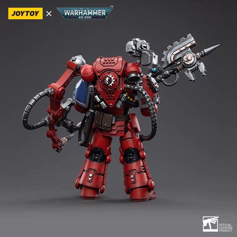 Joy Toy brings the Ultramarines Primaris from Warhammer 40k to life with this new series of 1/18 scale figures. JoyToy includes interchangeable hands and weapon accessories and stands between 4" and 6" tall.