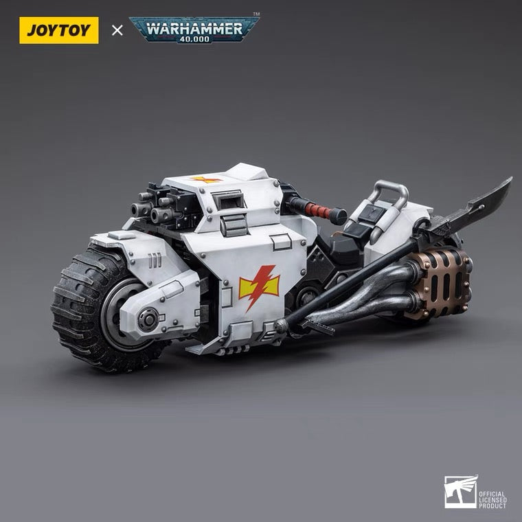 Joy Toy Outrider Squads rove in advance of the main lines, guarding flanks of larger formations or hunting down enemy infiltrators. This JoyToy White Scar Primaris Outrider bike is a great addition to any Ultramarines figure (sold separately). 