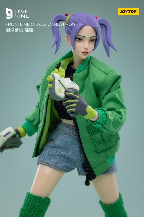 Joy Toy Frontline Chaos figure series continues in 1/12 Scale. Dressed in real cloth and stylish clothing, JoyToy Candyfrog Hacker figure is ready to run into battle with her trusty headset, backpack and weapon combos. 