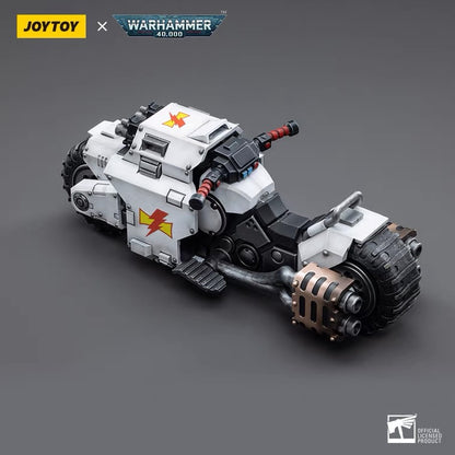 Joy Toy Outrider Squads rove in advance of the main lines, guarding flanks of larger formations or hunting down enemy infiltrators. This JoyToy White Scar Primaris Outrider bike is a great addition to any Ultramarines figure (sold separately). 