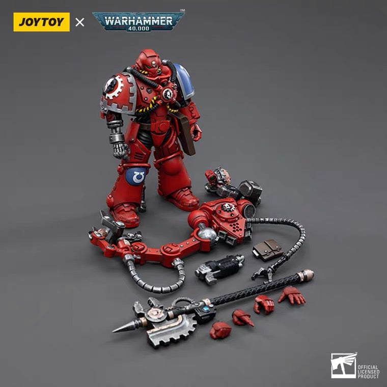 Joy Toy brings the Ultramarines Primaris from Warhammer 40k to life with this new series of 1/18 scale figures. JoyToy includes interchangeable hands and weapon accessories and stands between 4" and 6" tall.
