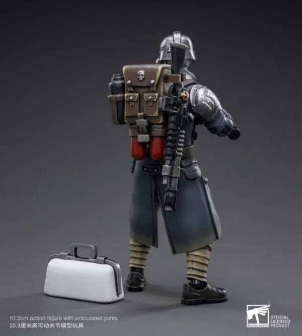 Joy Toy brings the Death Korps of Krieg Veteran Squad from Warhammer 40k to life with this new series of 1/18 scale figures. JoyToy, each figure includes interchangeable hands and weapon accessories and stands between 4″ and 6″ tall.